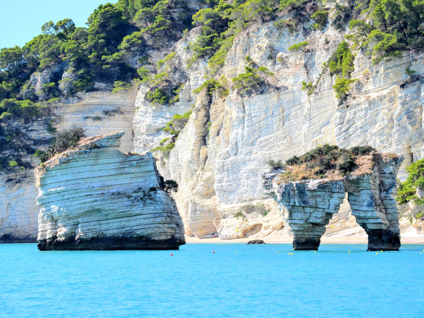 escursione ai faraglioni di Baia delle Zagare Vieste motobarche Leonarda